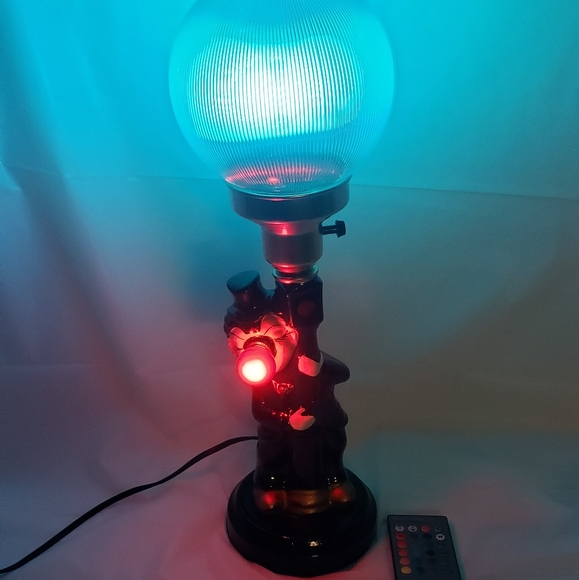 RARE VINTAGE RESTORED DRUNK HOBO LEANING ON LIGHT POLE - Picture 7 of 15